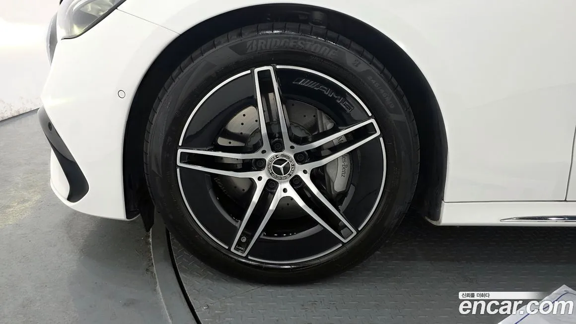 Mercedes-Benz E-Class 2026 из KR, фото 4