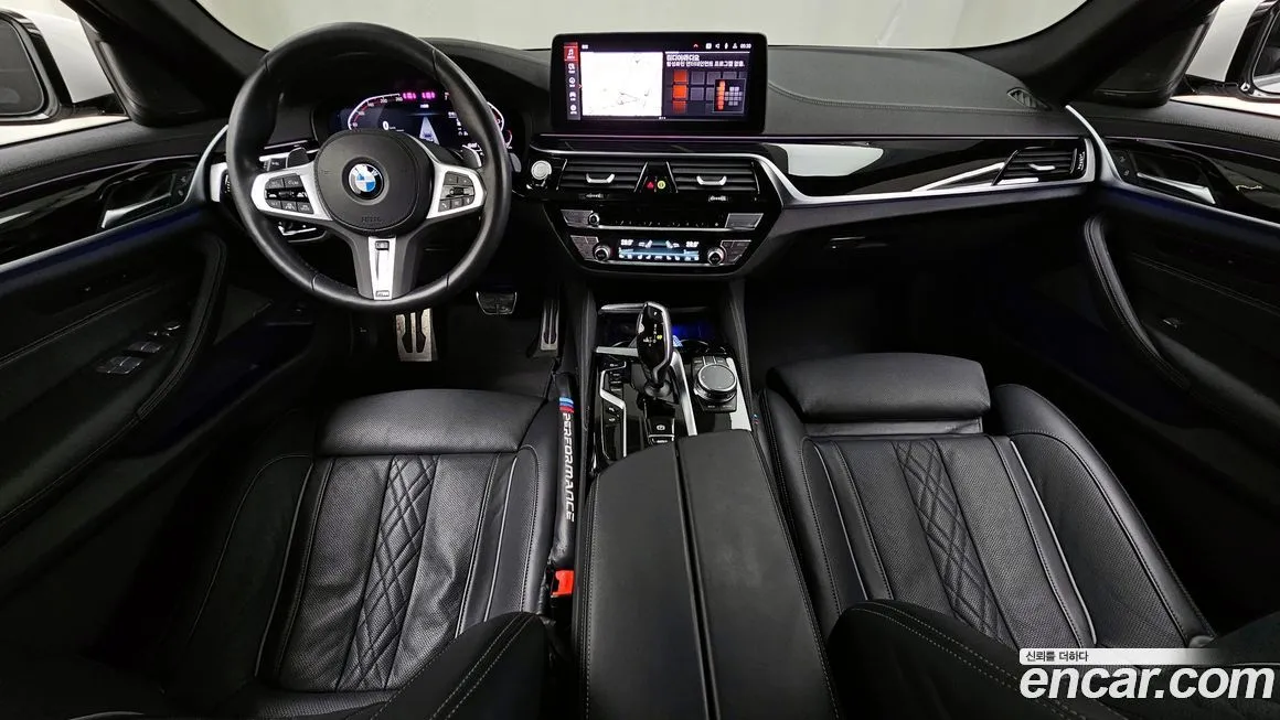 BMW 5-Series — фото 10