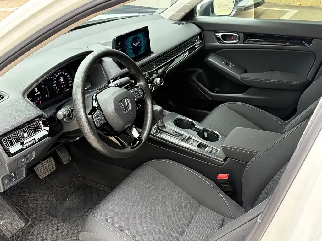 Honda Civic 2024 из CN, фото 5