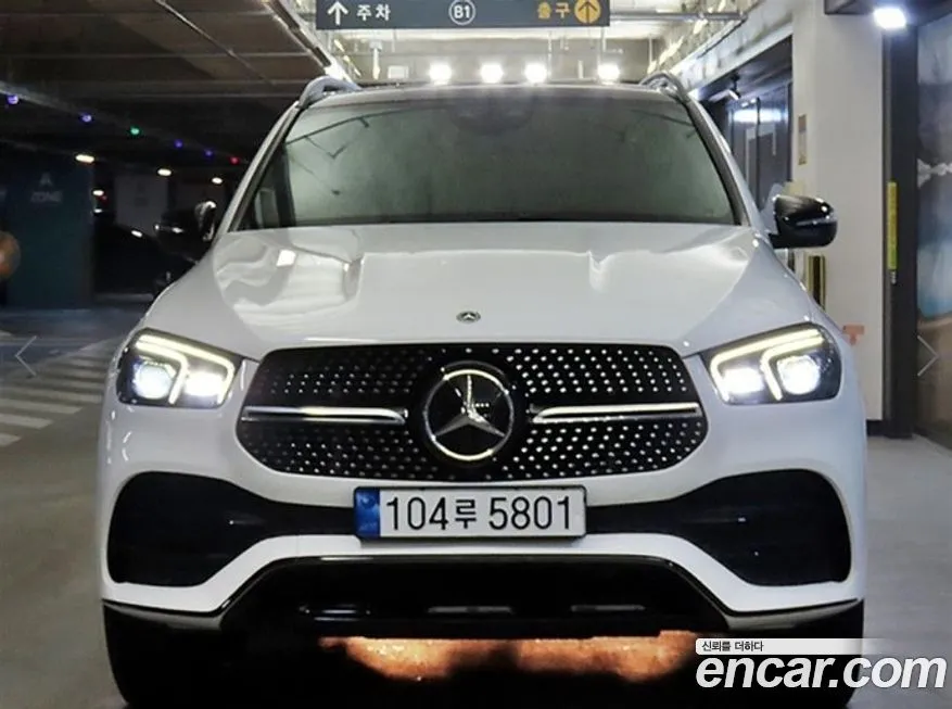 Mercedes-Benz GLE-Class — фото 1