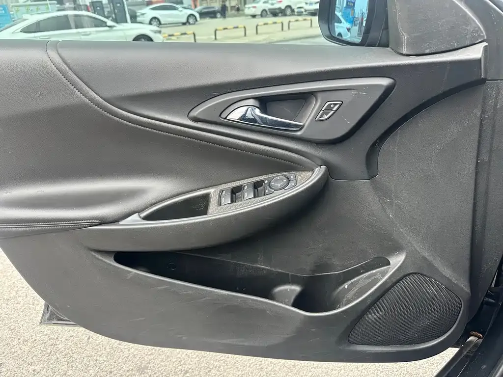 Chevrolet Malibu XL 2021 из CN, фото 4