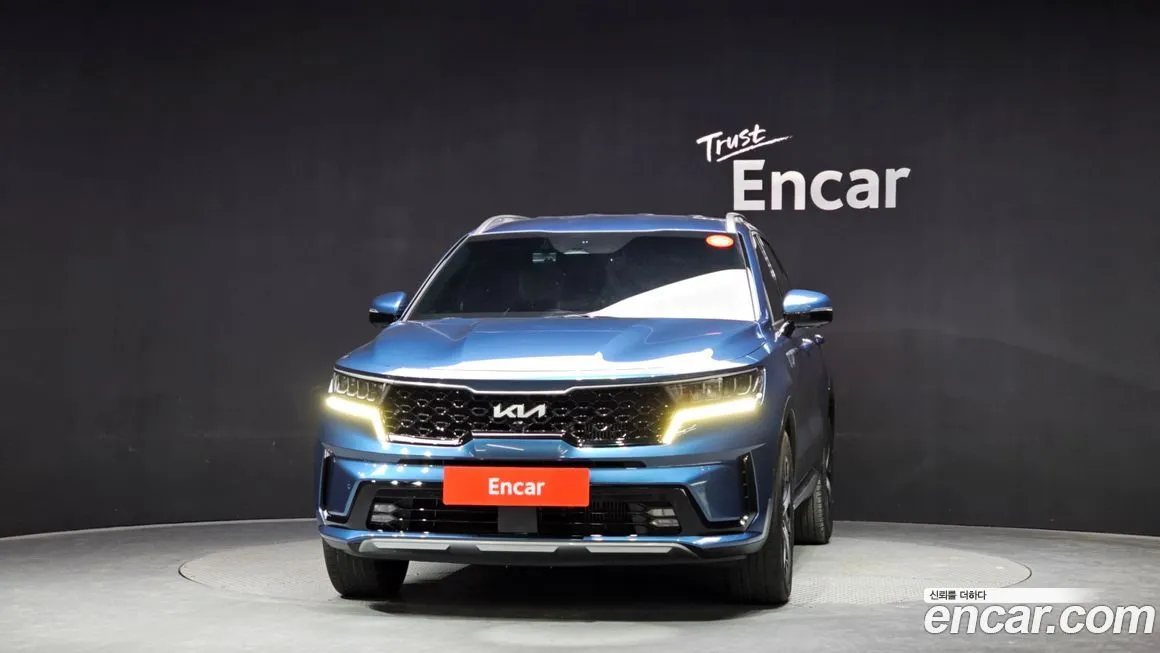 Kia Sorento — фото 3