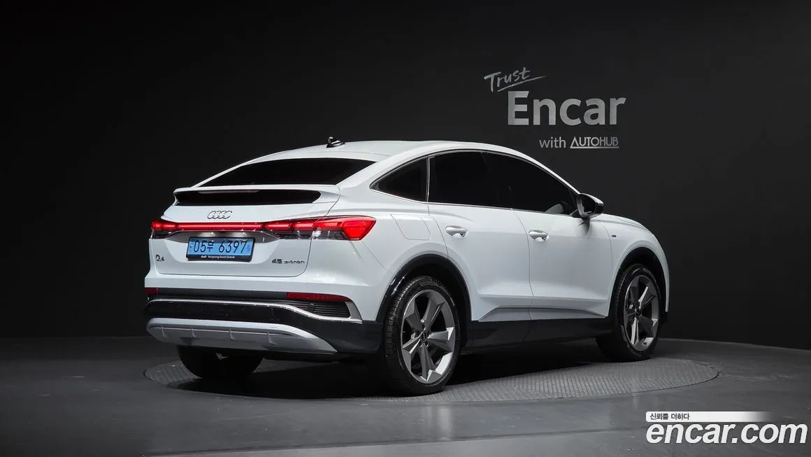 Audi Q4 e-tron 2025 из KR, фото 2
