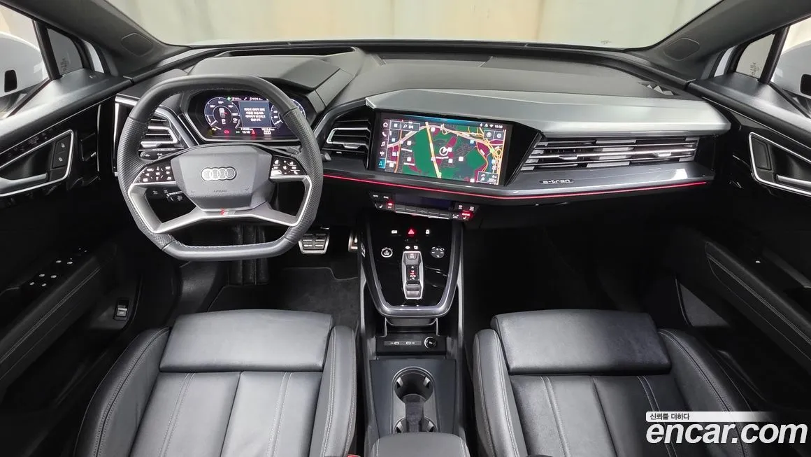 Audi Q4 e-tron 2025 из KR, фото 10