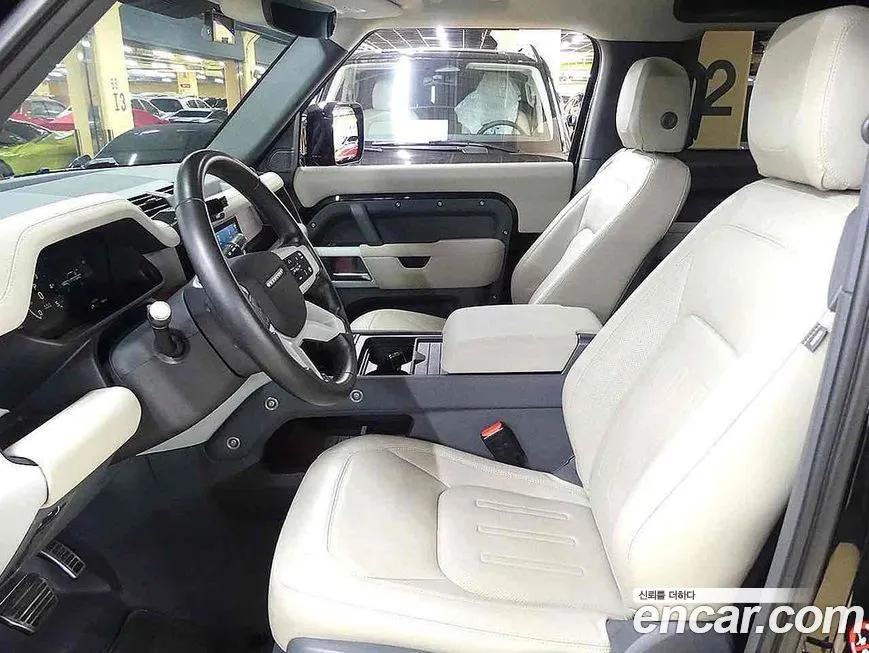 Land Rover Defender 2022 из KR, фото 1