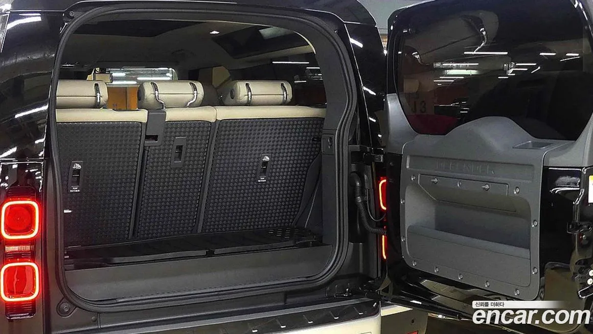 Land Rover Defender 2022 из KR, фото 3