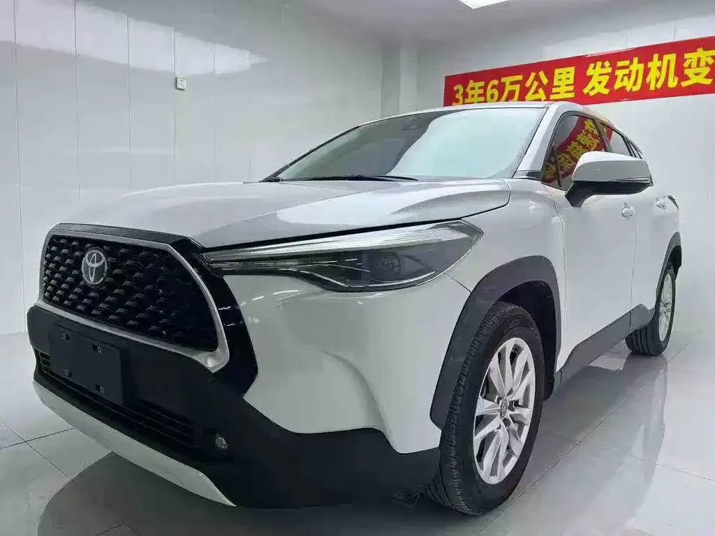 Toyota Corolla Cross 2022 из CN, фото 1