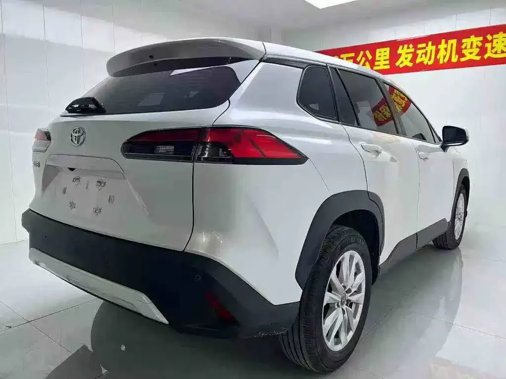 Toyota Corolla Cross 2022 из CN, фото 5