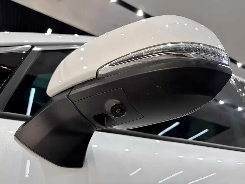 Toyota Sienna 2024 из CN, фото 3