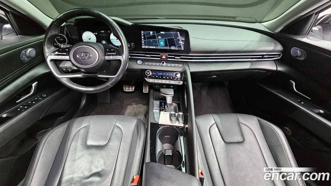 Hyundai AVANTE — фото 3