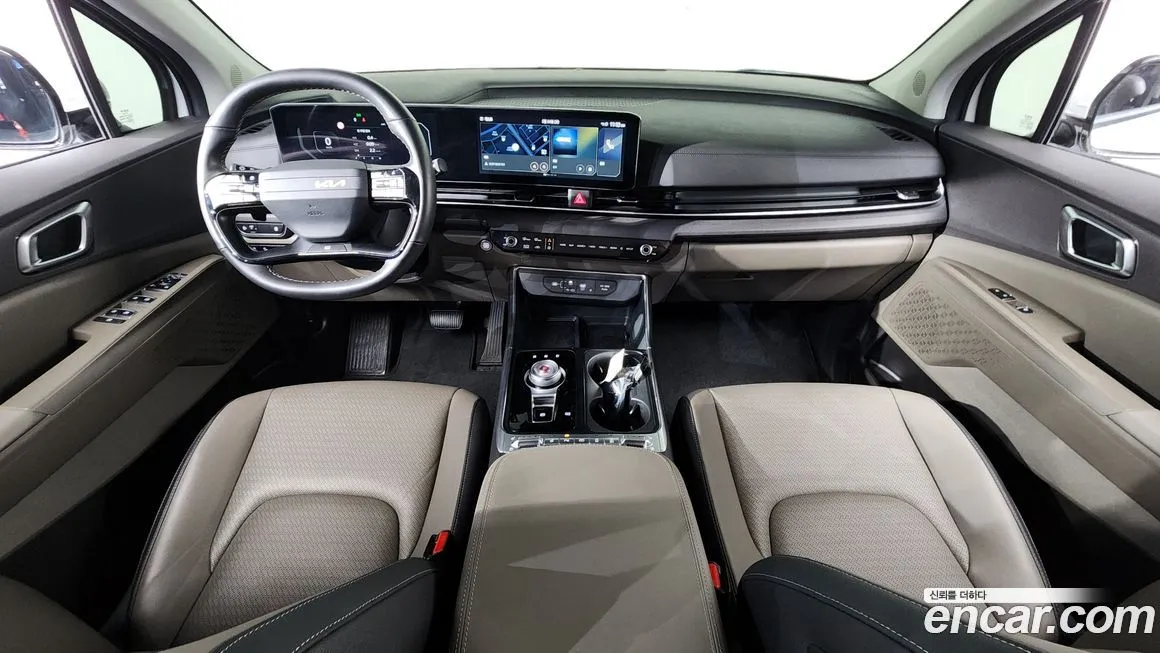 Kia Carnival — фото 5