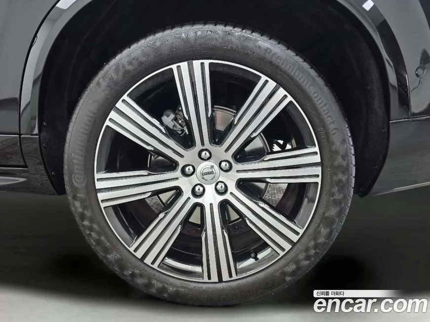 Volvo XC90 2022 из KR, фото 8