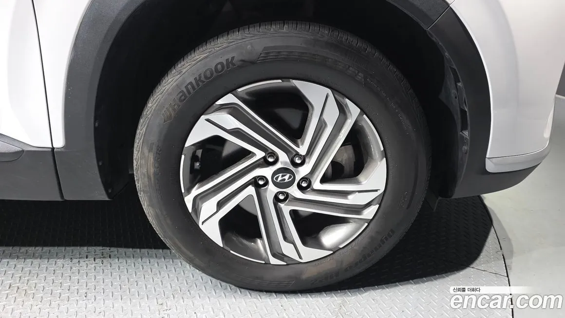 Hyundai Santafe — фото 6