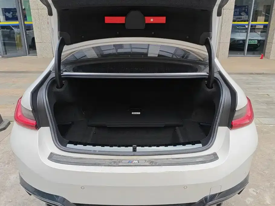BMW i3 2024 из CN, фото 8