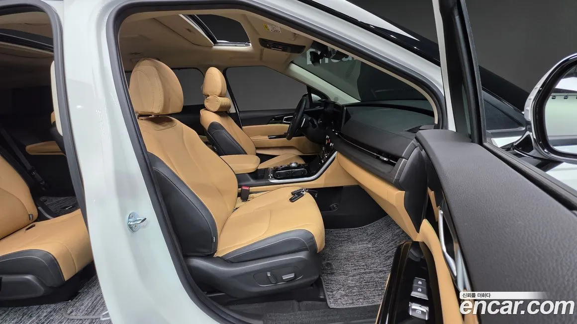 Kia Carnival 2023 из KR, фото 2