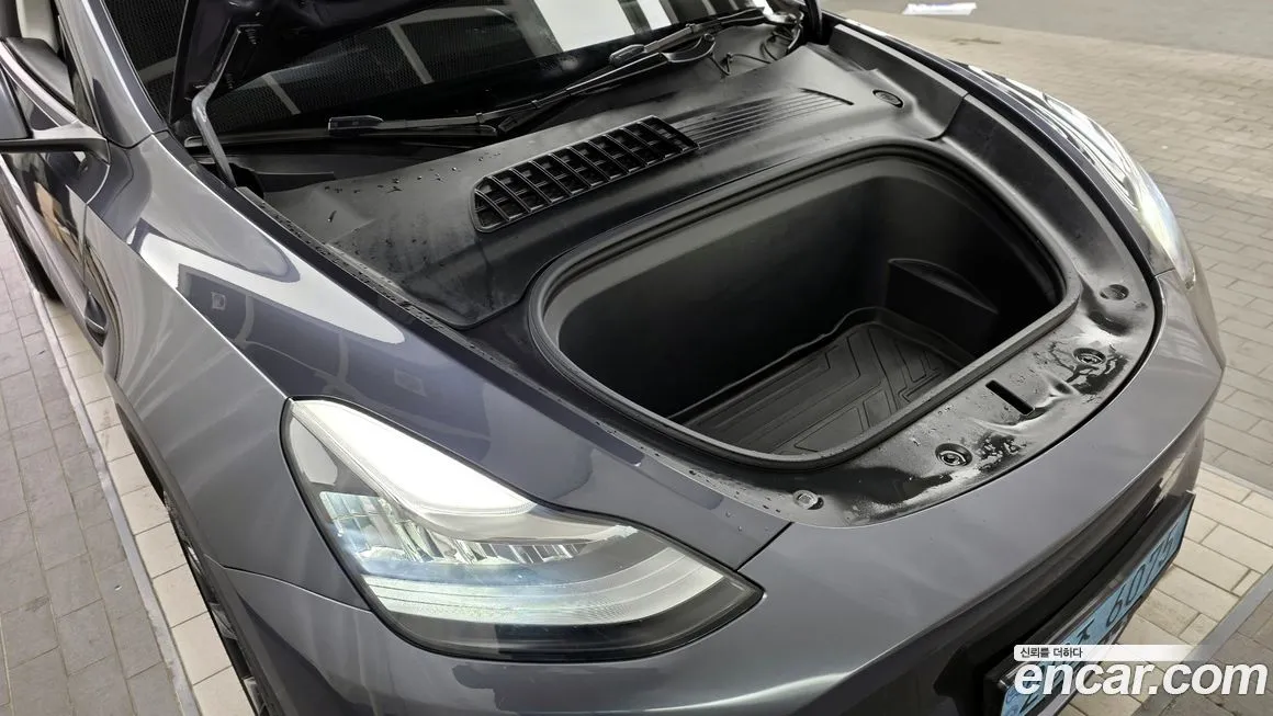 Tesla Model Y 2021 из KR, фото 7