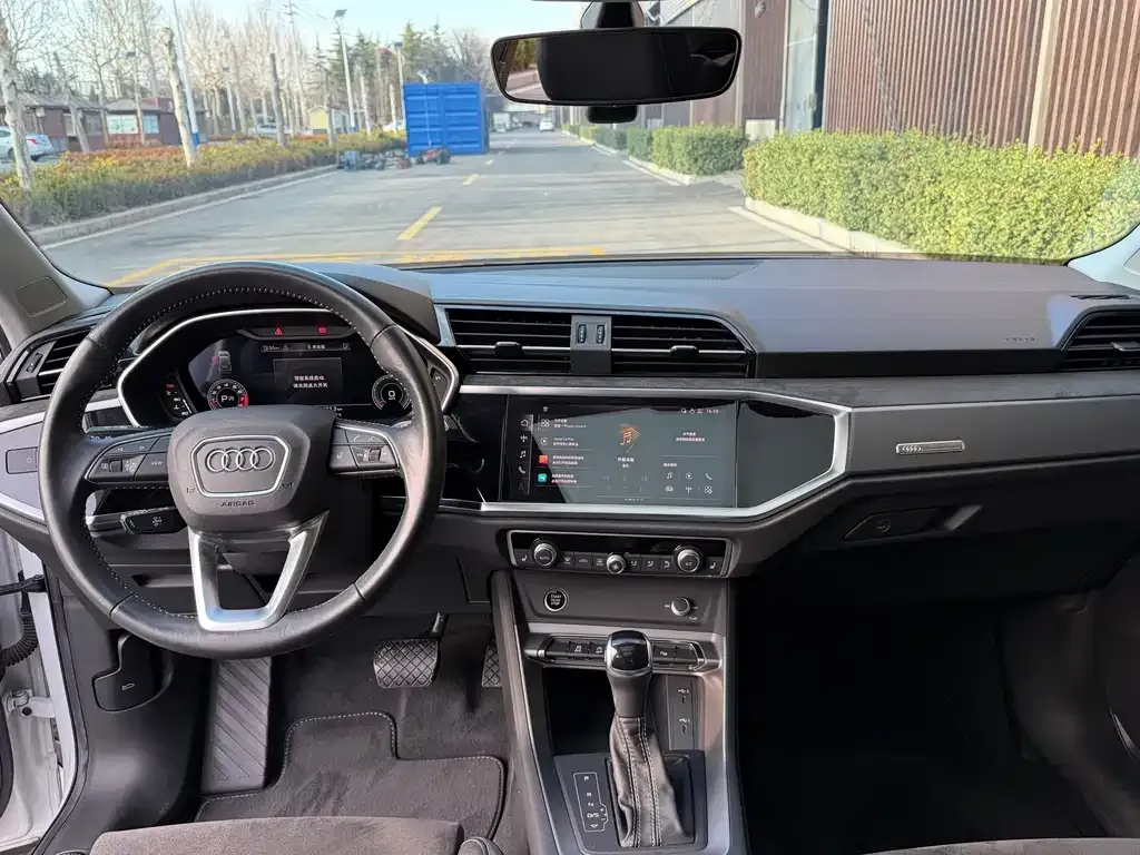 Audi Q3 2022 из CN, фото 9