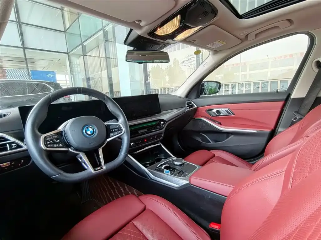 BMW i3 2024 из CN, фото 9