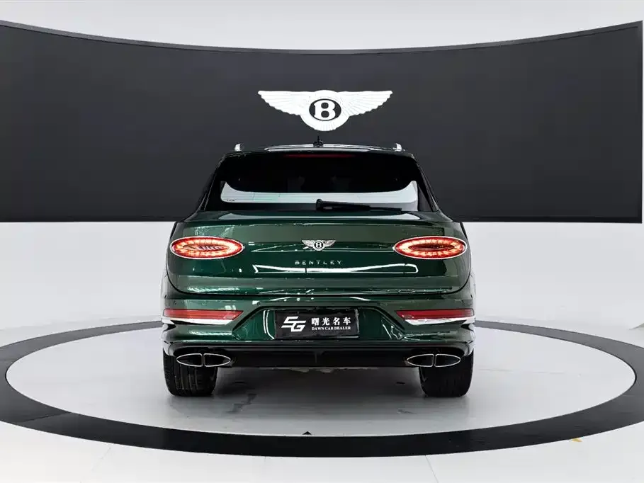 Bentley Bentayga — фото 5