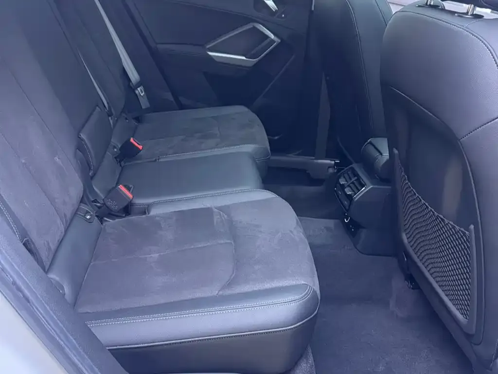 Audi Q3 2021 из CN, фото 2