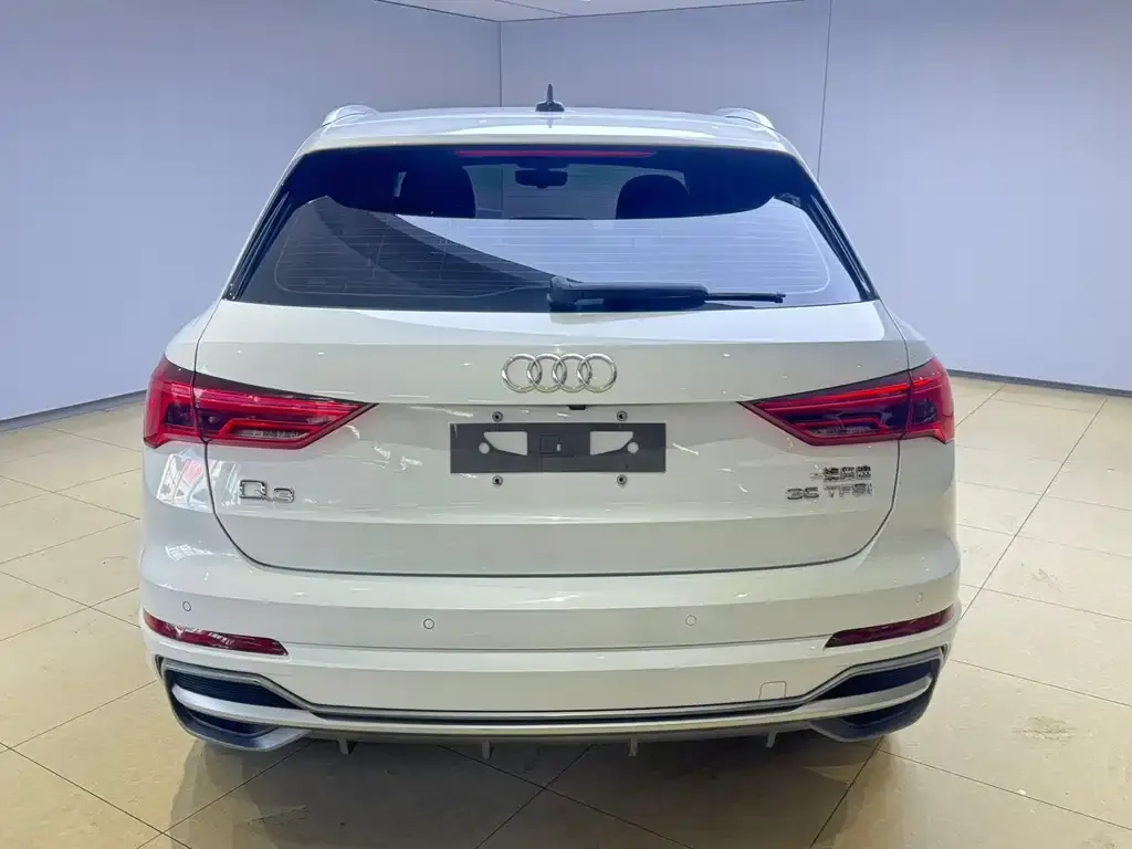 Audi Q3 2021 из CN, фото 9