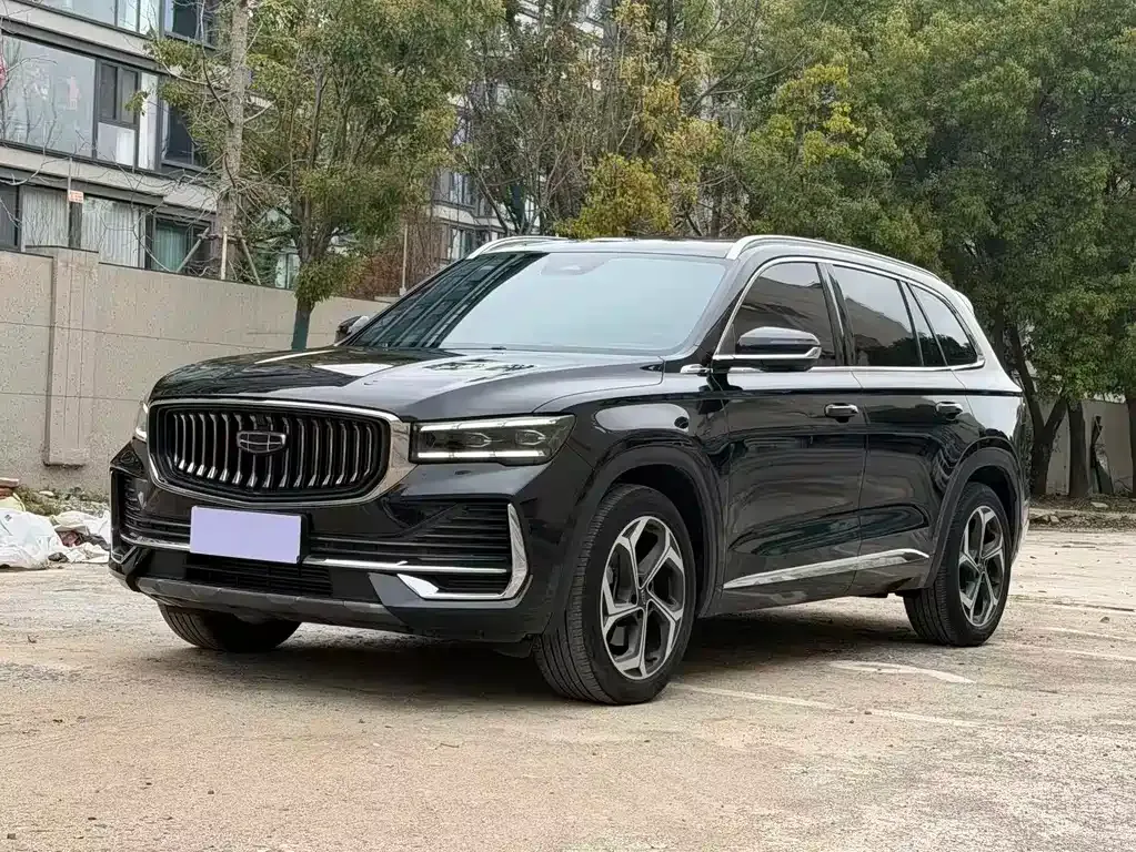 Geely Xingyue L — фото 1