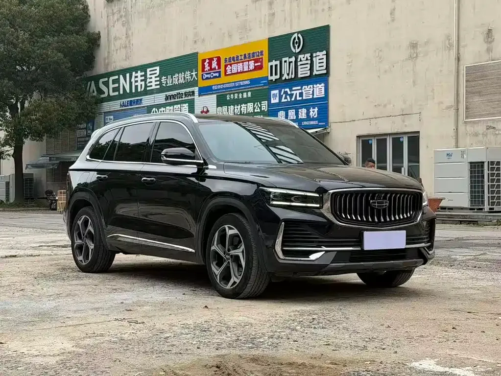 Geely Xingyue L — фото 4