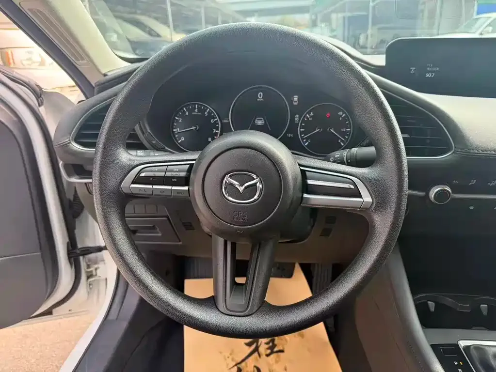 Mazda 3 Axela 2022 из CN, фото 7