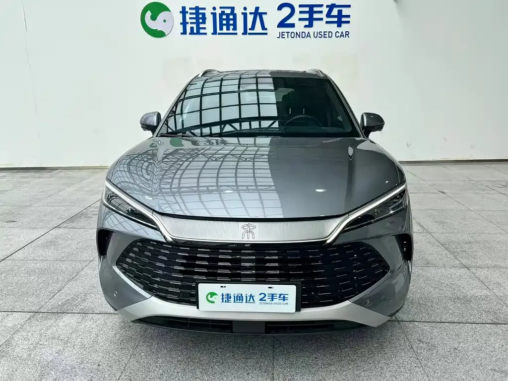 BYD L DM-i — фото 4