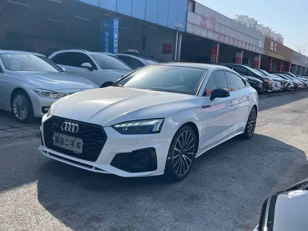 Audi A5 (Import) 2023 из CN, фото 1
