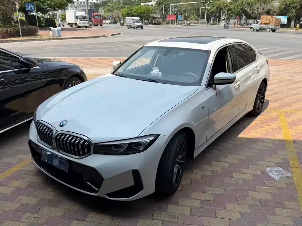 BMW 3 Series — фото 1