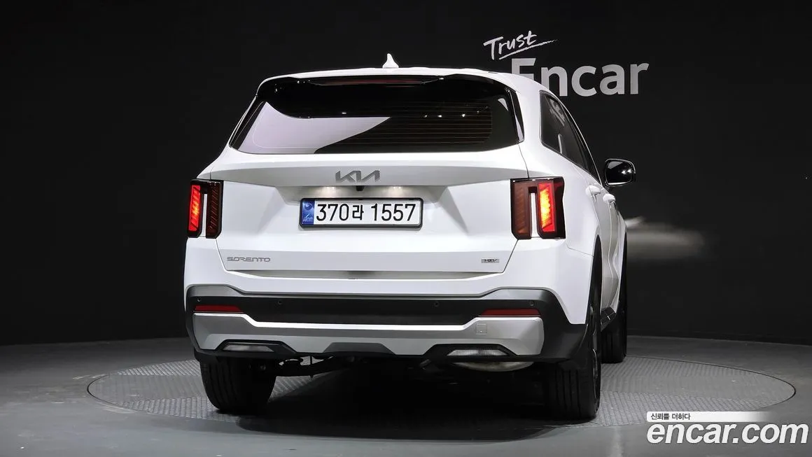 Kia Sorento — фото 4