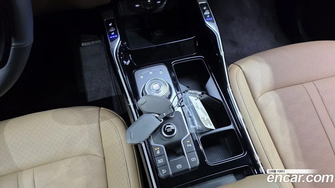 Kia Sorento — фото 10