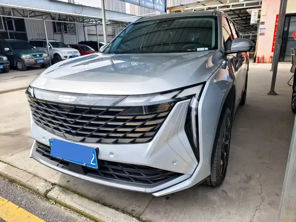 Geely Boyue L 2023 из CN, фото 2