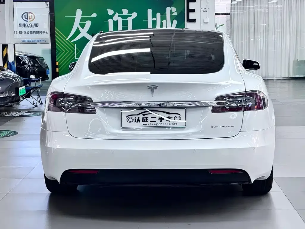 Tesla Model S 2021 из CN, фото 8
