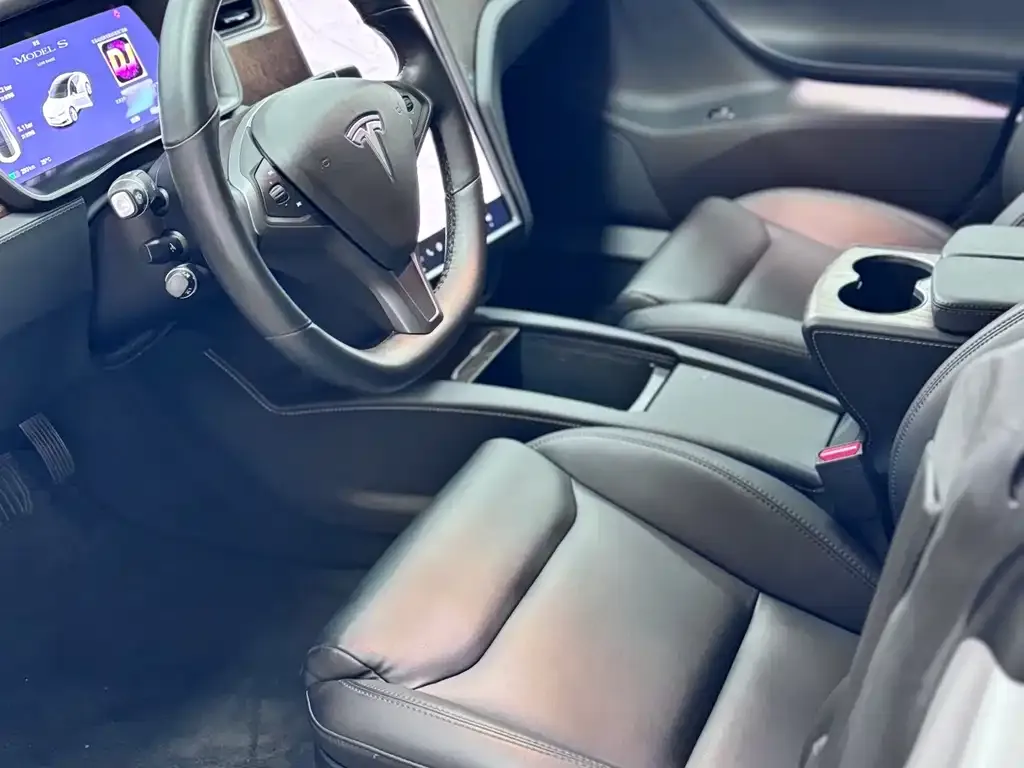 Tesla Model S 2021 из CN, фото 7