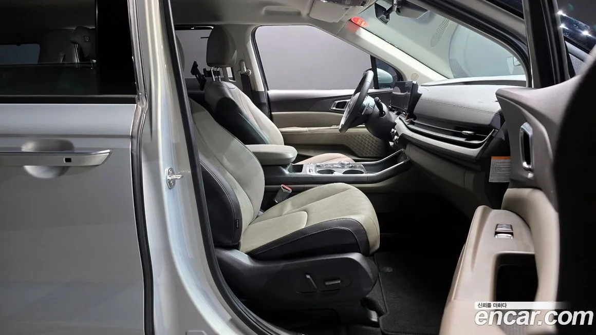 Kia Carnival 2024 из KR, фото 4