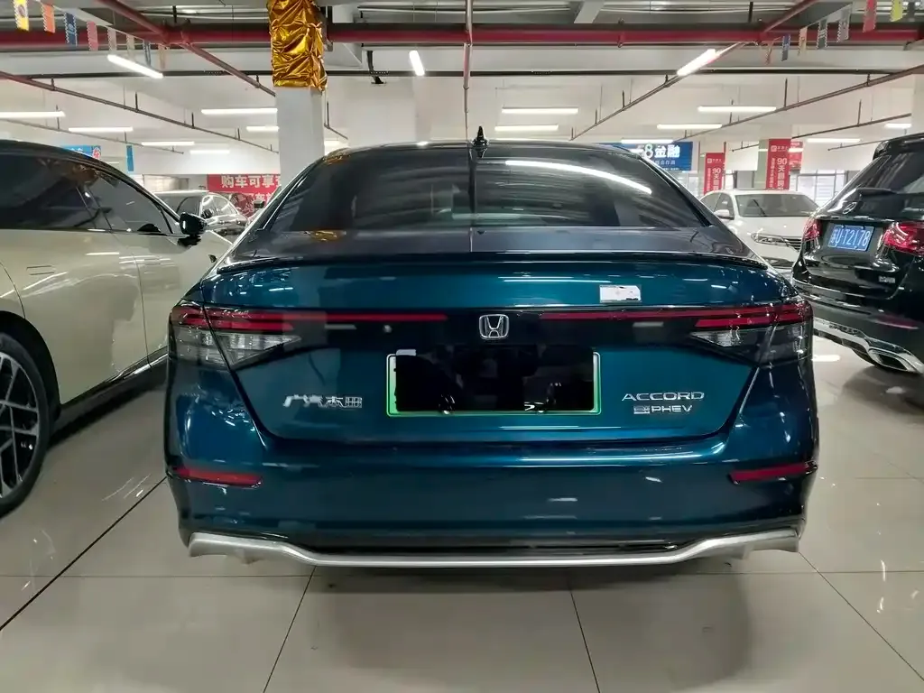 Honda Accord New Energy — фото 8
