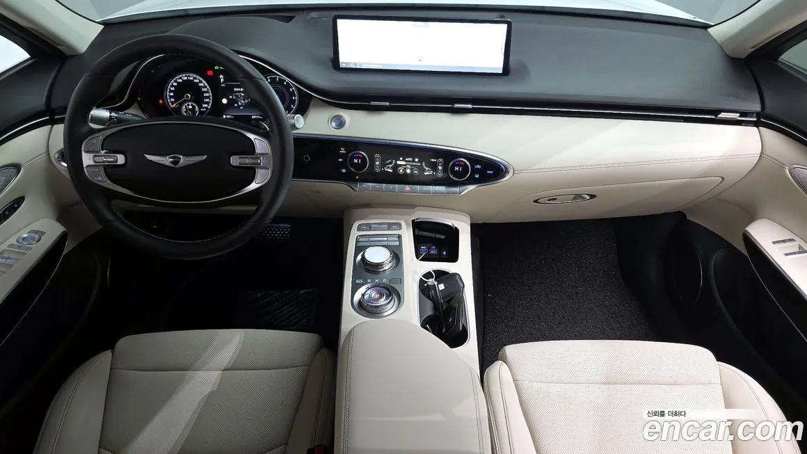 Genesis GV70 — фото 10