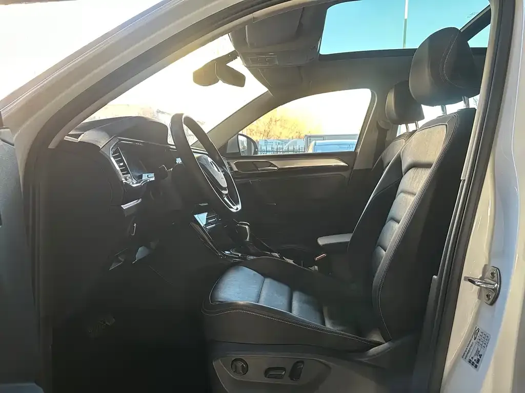 Volkswagen Tayron 2022 из CN, фото 3