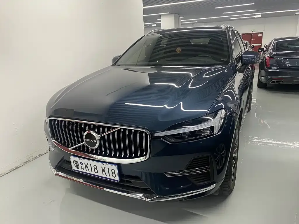 Volvo XC60 2024 из CN, фото 1