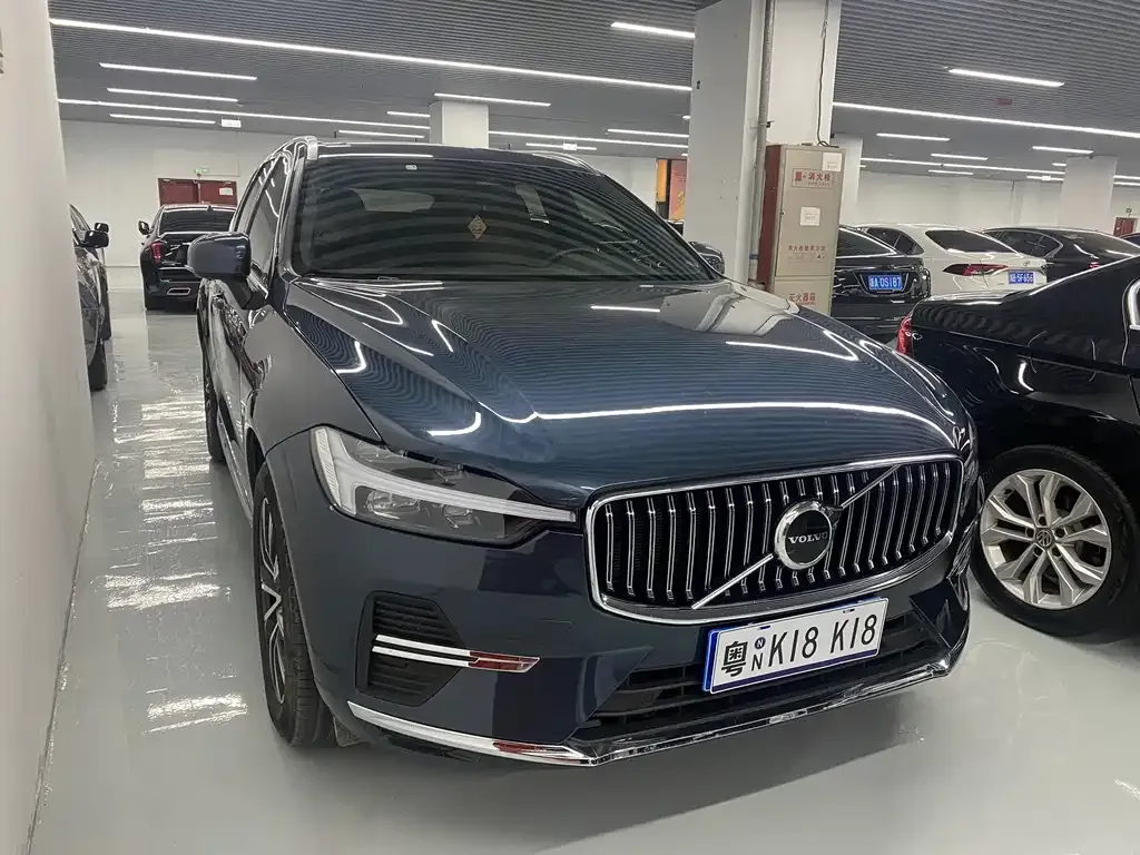 Volvo XC60 2024 из CN, фото 4