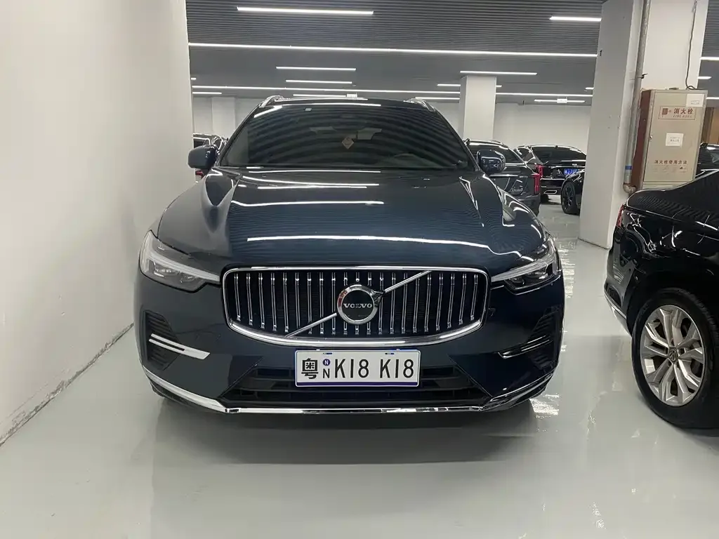 Volvo XC60 2024 из CN, фото 5