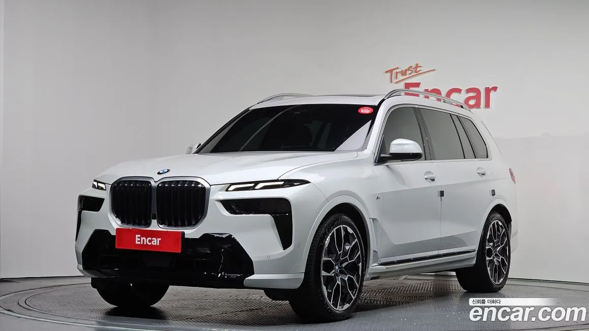 BMW X7 — фото 1