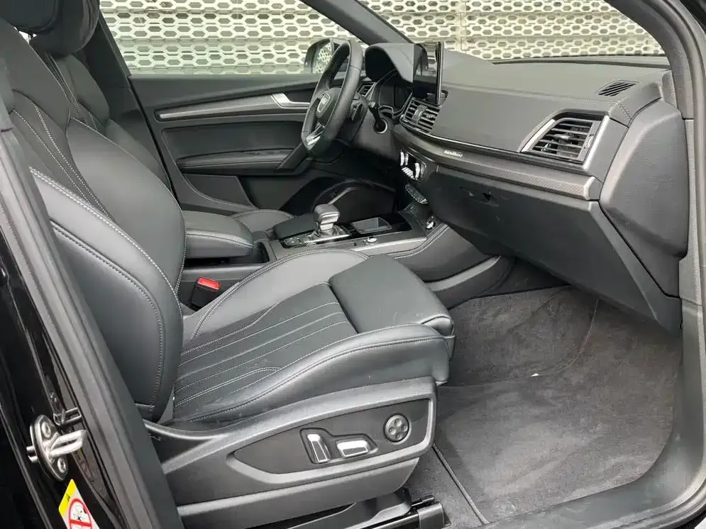 Audi Q5L 2024 из CN, фото 7