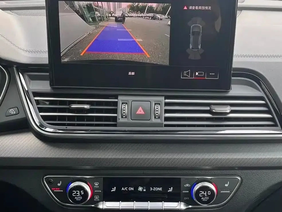 Audi Q5L 2024 из CN, фото 8