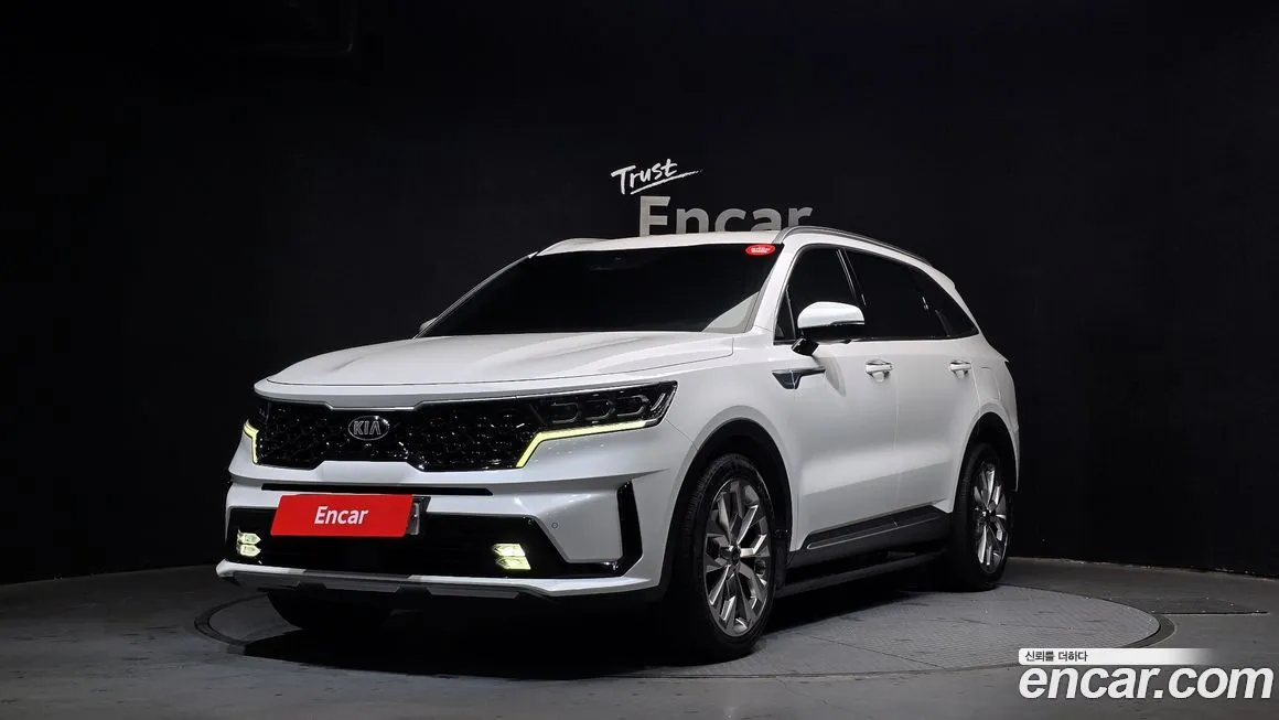 Kia Sorento — фото 1