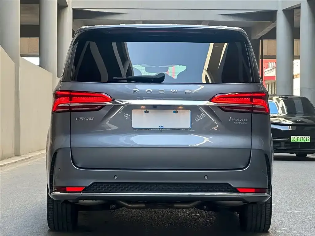 Roewe iMAX8 — фото 2