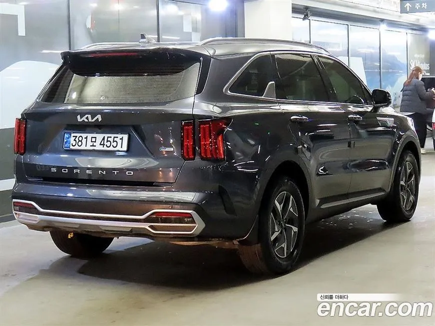 Kia Sorento — фото 8