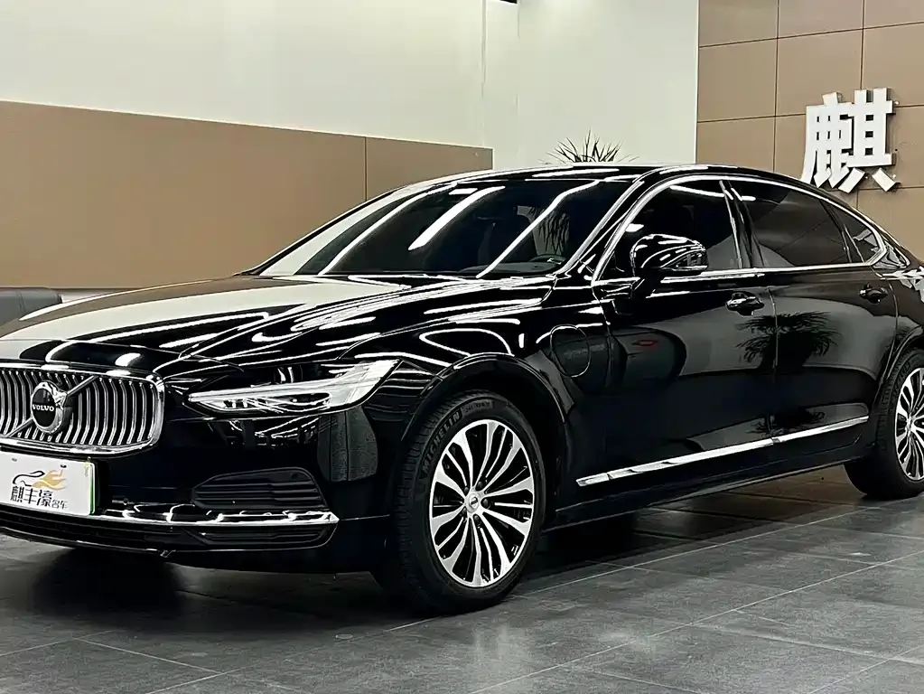 Volvo S90 PHEV